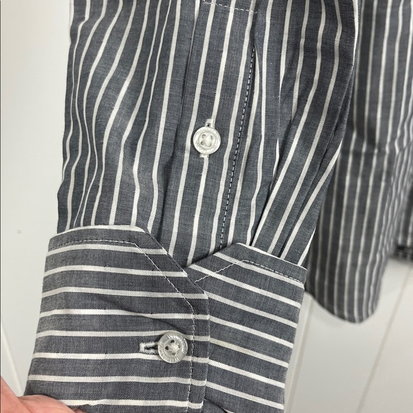 Wild Fang Womens Button Up Shirt M Gray White Stripe Pocket Checkered Interior - Picture 5 of 15